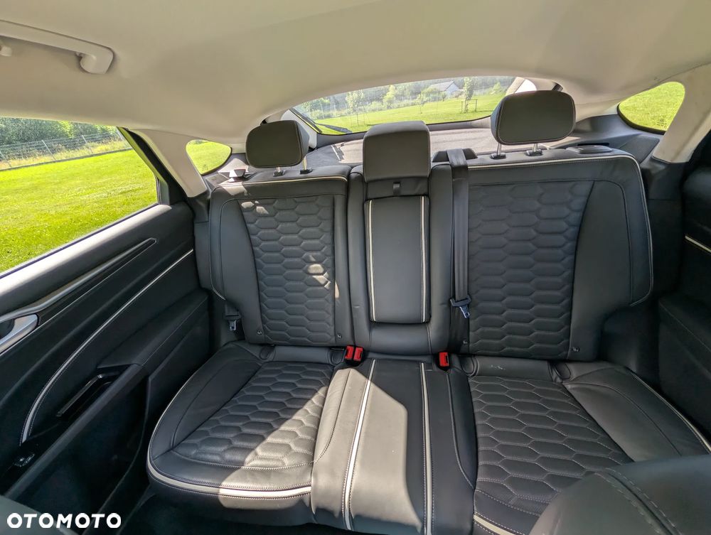 Ford Mondeo 2.0 EcoBlue Vignale AWD - 11