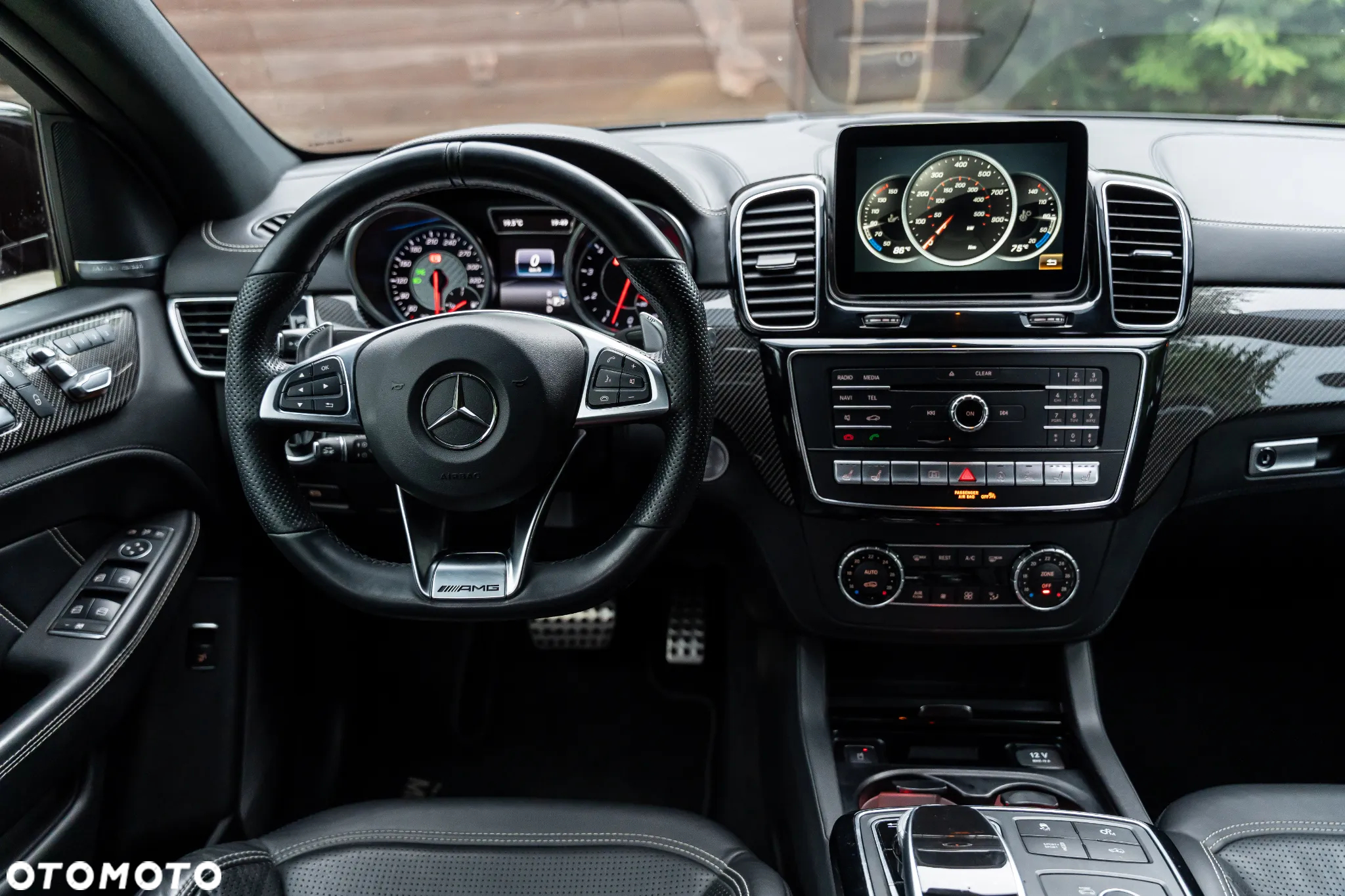 Mercedes-Benz GLE AMG Coupe 63 4-Matic - 30