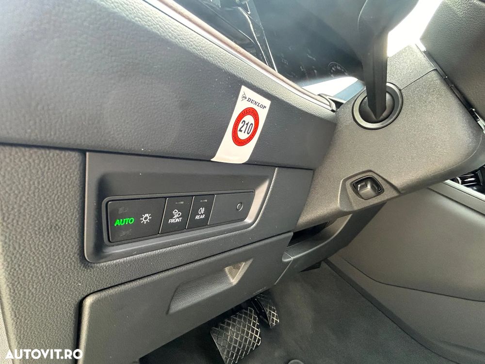 Volkswagen Touareg 3.0 V6 TDI 4Motion DPF Automatik R-Line - 26