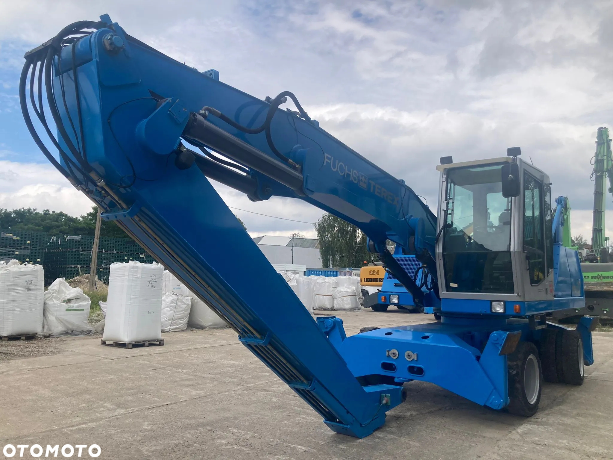 Fuchs MHL 331 C Generator - 4