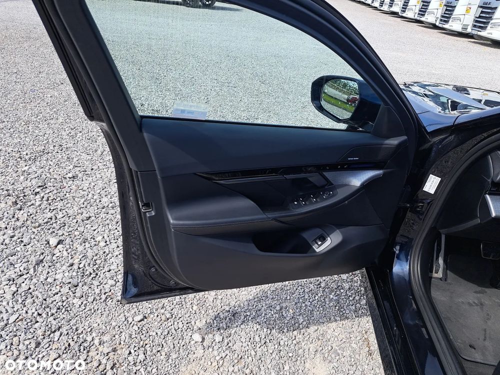 BMW Seria 5 520i mHEV sport - 15