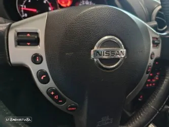 Nissan Qashqai 1.5 dCi Tekna Premium 17 - 18