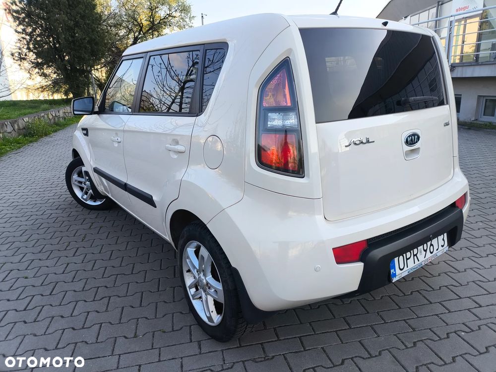 Kia Soul 1.6 CRDI Vision - 16