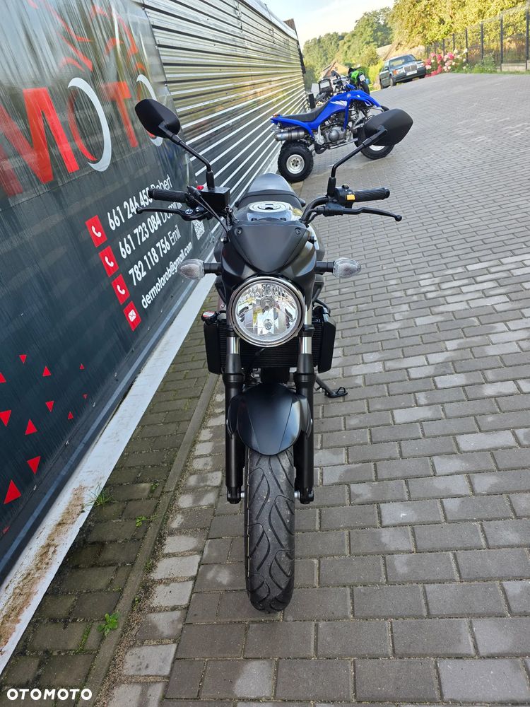 Suzuki SV - 17
