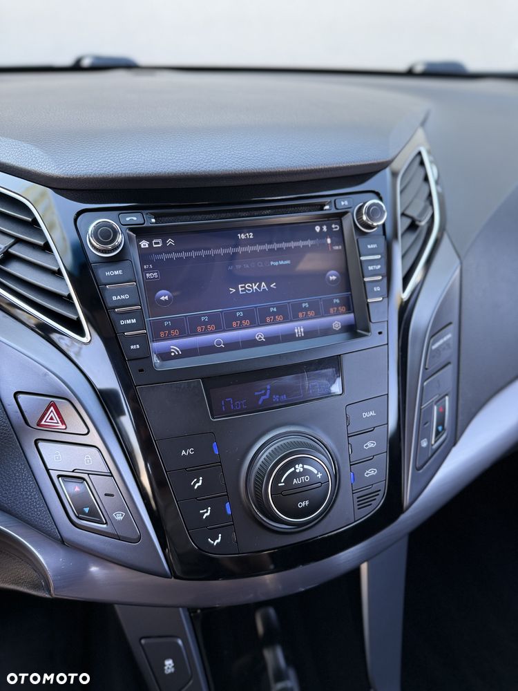 Hyundai i40 Kombi 1.6 Trend - 34