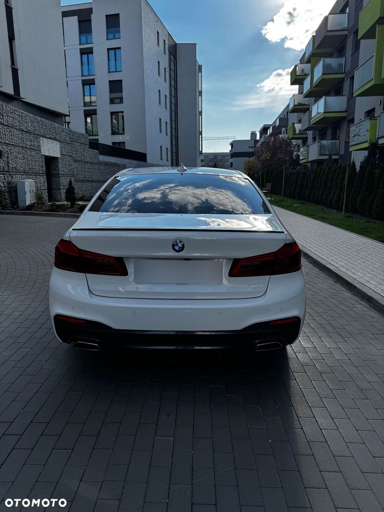 BMW Seria 5 520d xDrive M Sport sport - 4