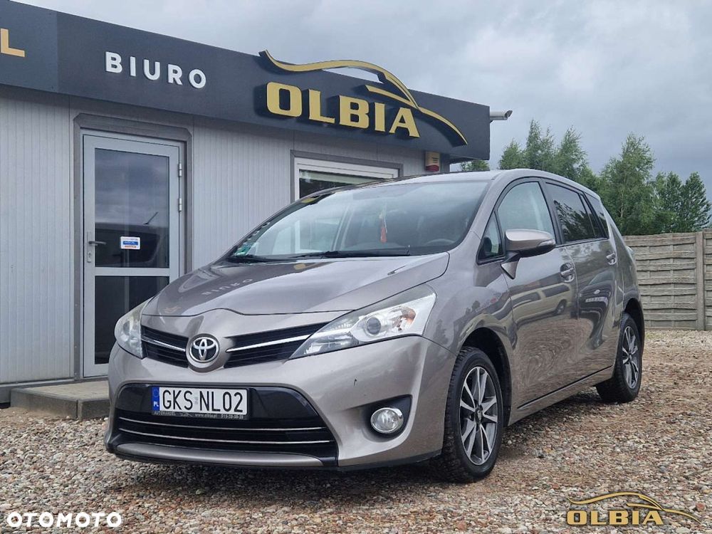 Toyota Verso - 1