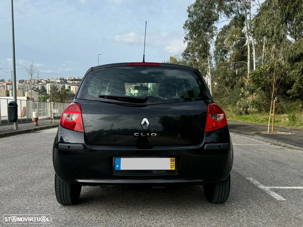 Renault Clio 1.2 16V Confort - 5
