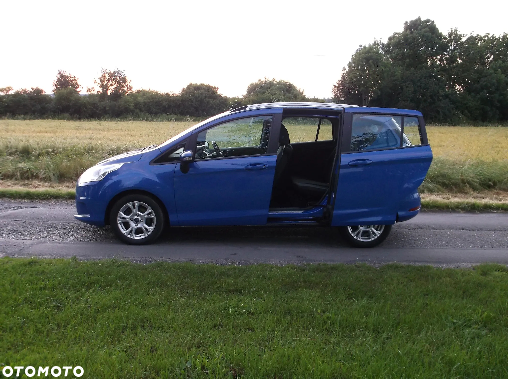 Ford B-MAX 1.0 EcoBoost SYNC Edition - 32