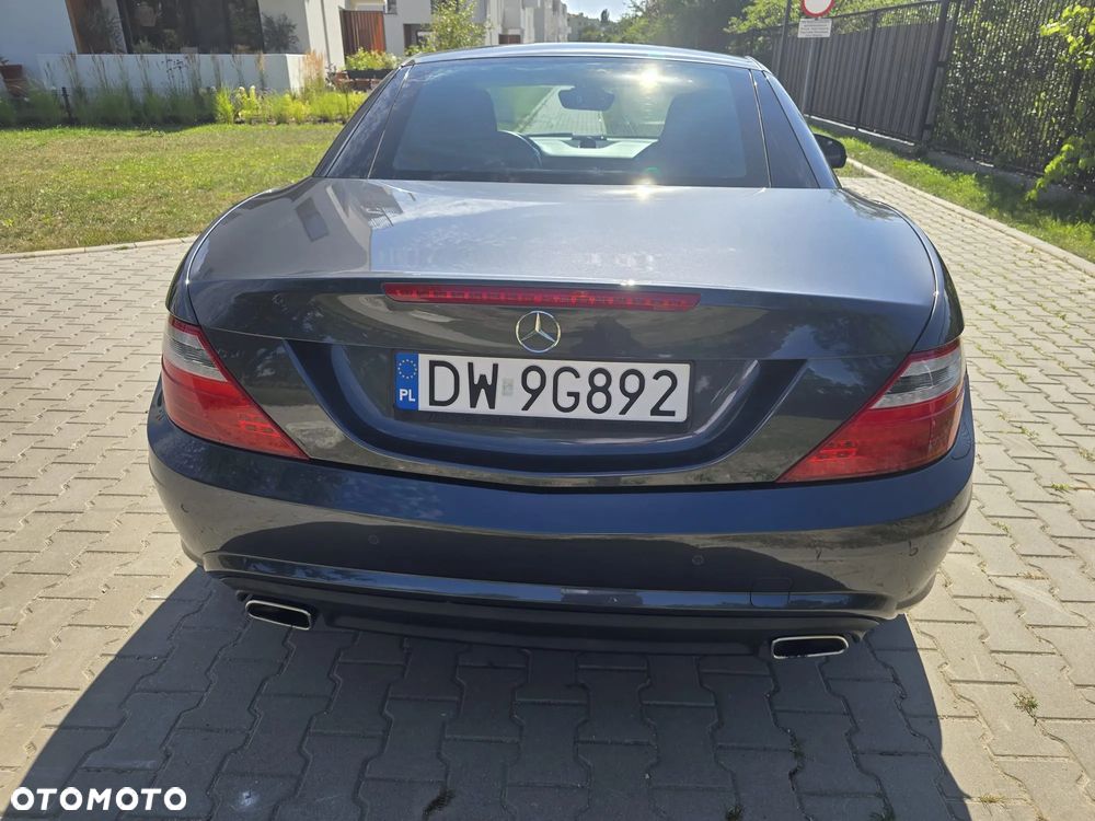 Mercedes-Benz SLK 200 BlueEFFICIENCY 7G-TRONIC Edition 1 - 7