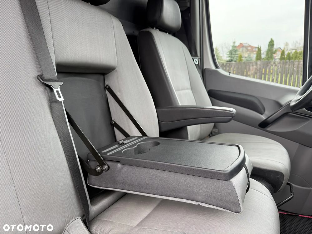 Volkswagen Crafter - 27