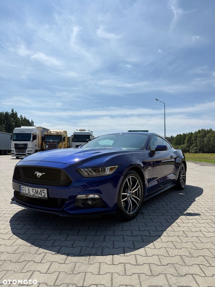 Ford Mustang 5.0 V8 GT - 2