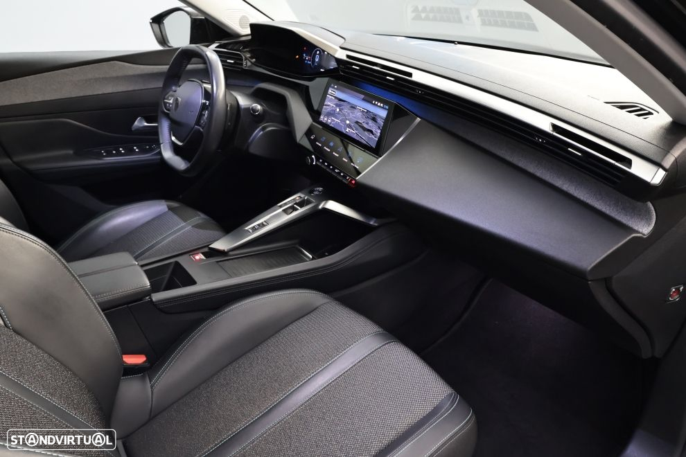 Peugeot 308 1.6 Hybrid Allure Pack e-EAT8 - 21