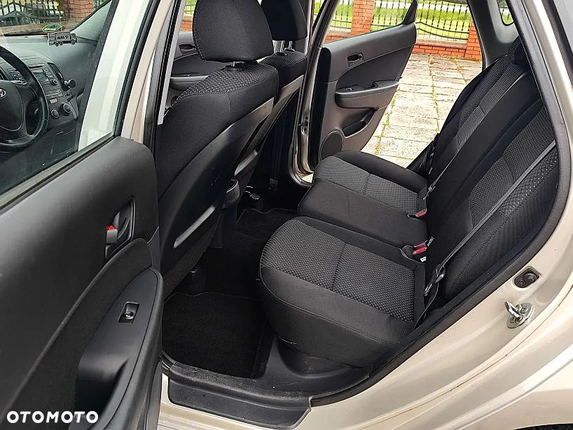Hyundai i30 1.6 CRDI Edition 20 - 20