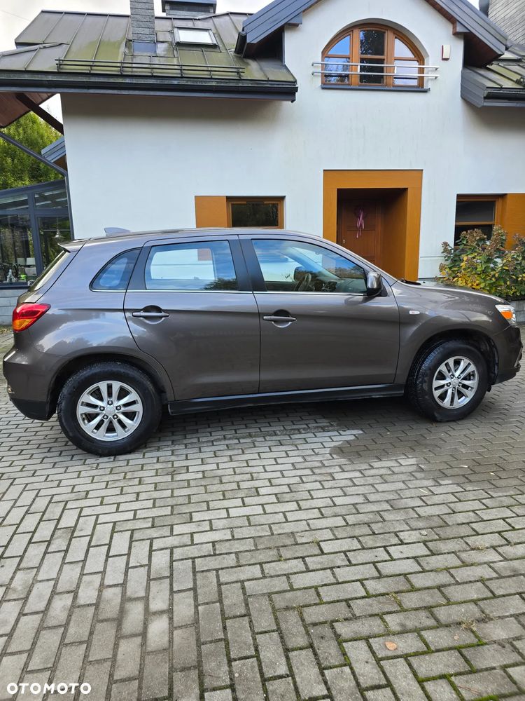 Mitsubishi ASX 1.6 Invite - 11