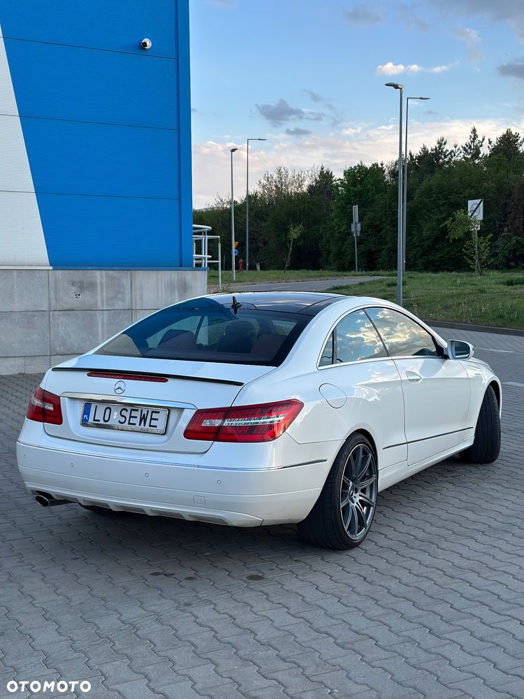 Mercedes-Benz Klasa E 250 CDI DPF BlueEFFICIENCY Automatik Prime Edition - 10