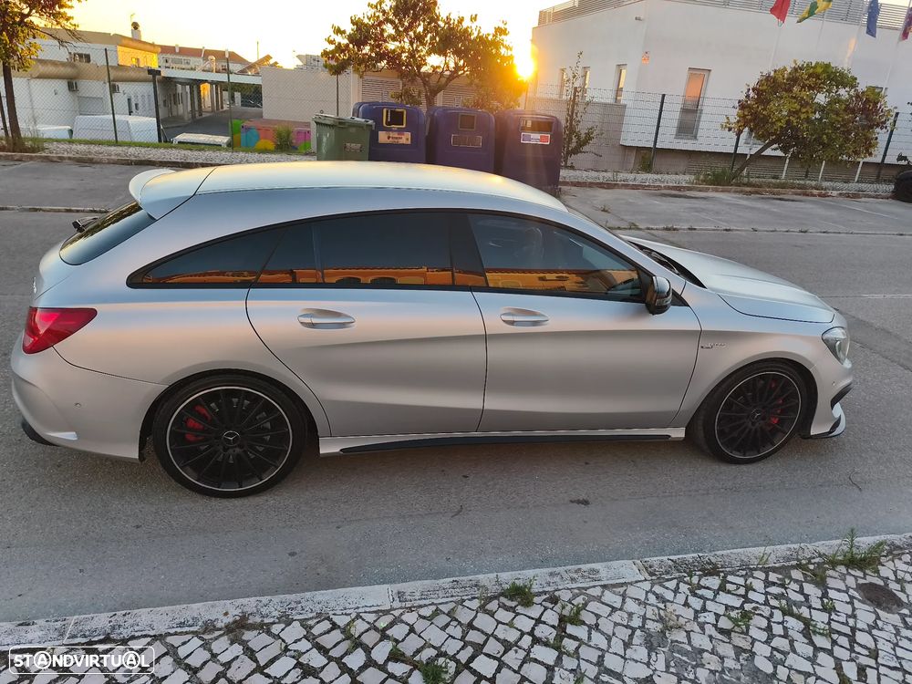 Mercedes-Benz CLA 45 AMG 4Matic 7G-DCT - 15