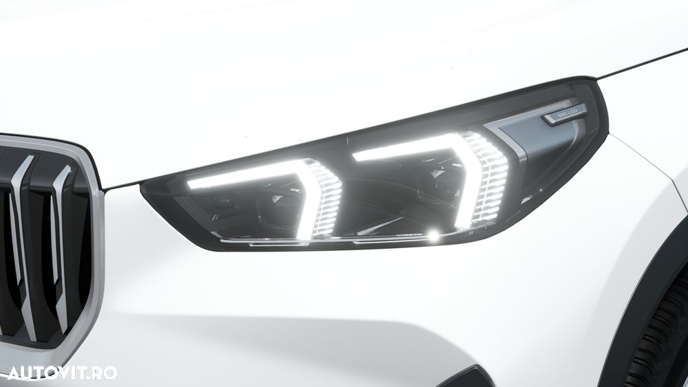 BMW X1 sDrive20i AT MHEV - 11