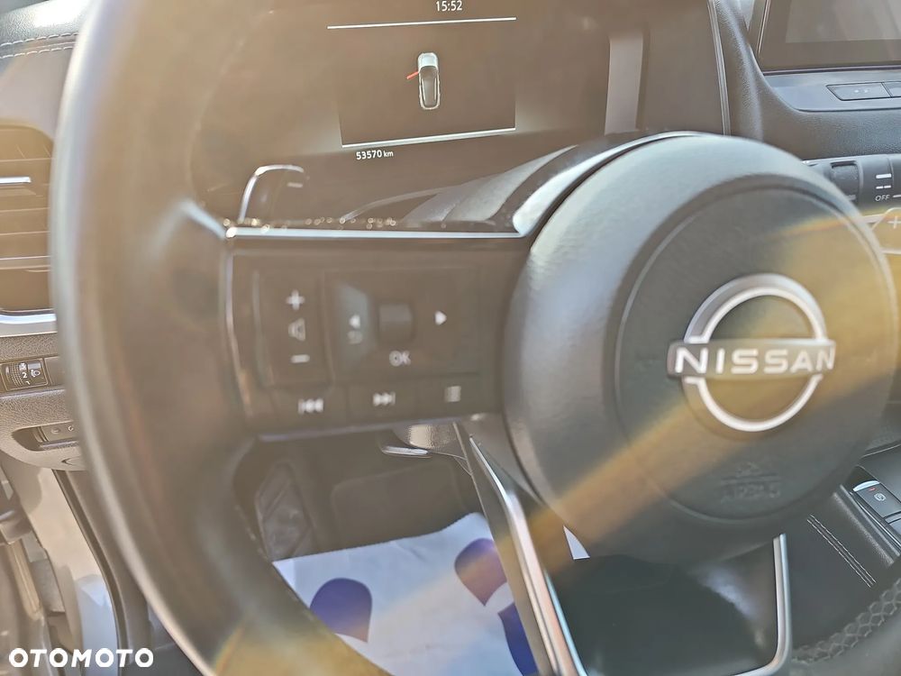 Nissan Qashqai 1.3 DIG-T MHEV N-Connecta Xtronic - 17