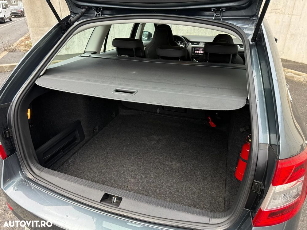 Skoda Octavia - 25