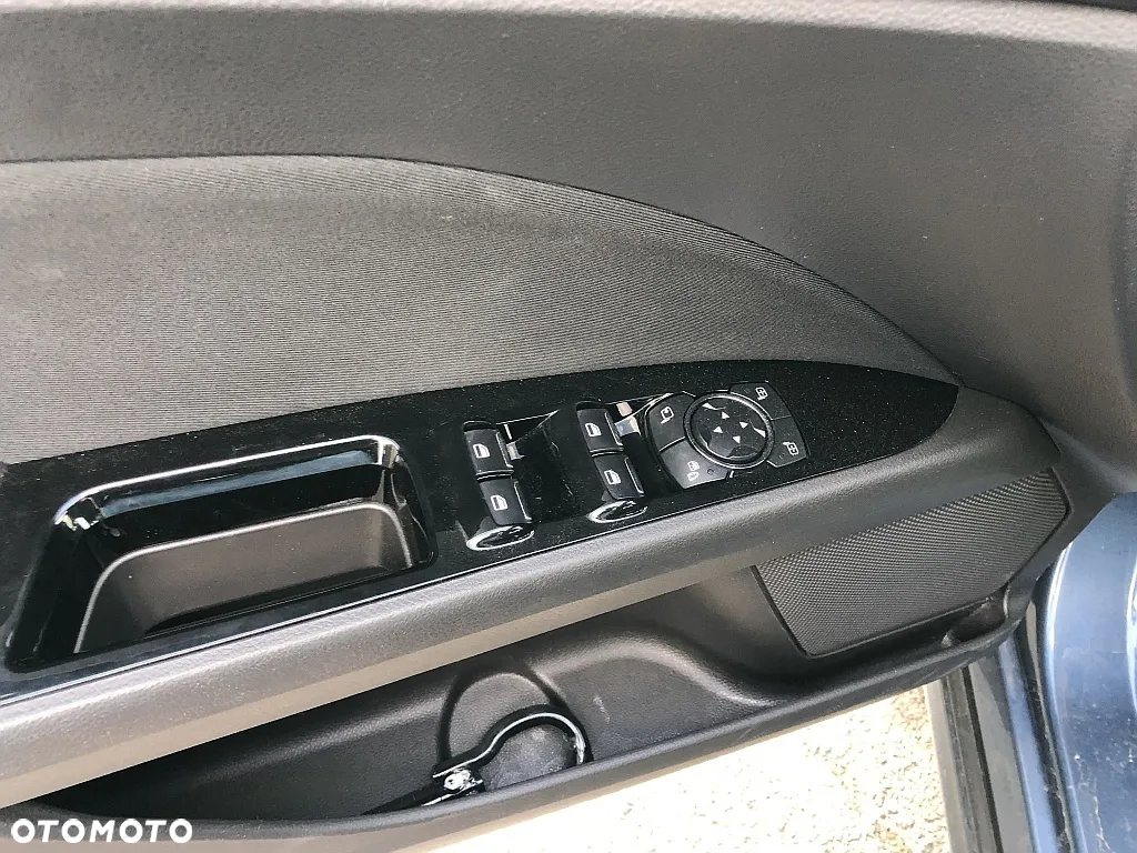 Ford Mondeo 2.0 EcoBlue Titanium - 20