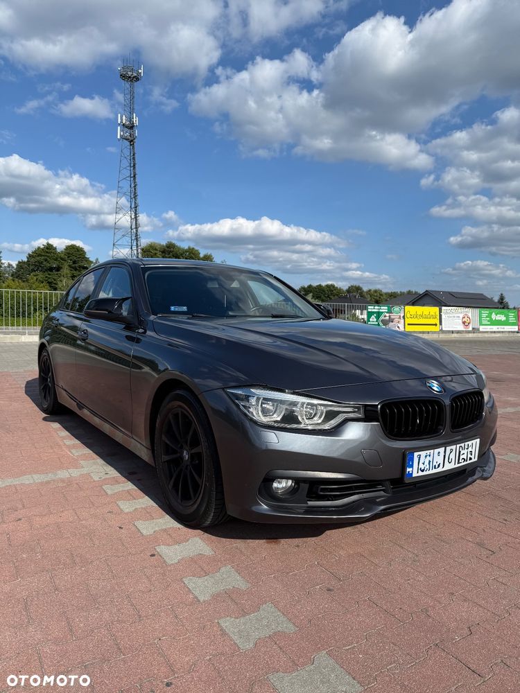 BMW Seria 3 318i Advantage - 2
