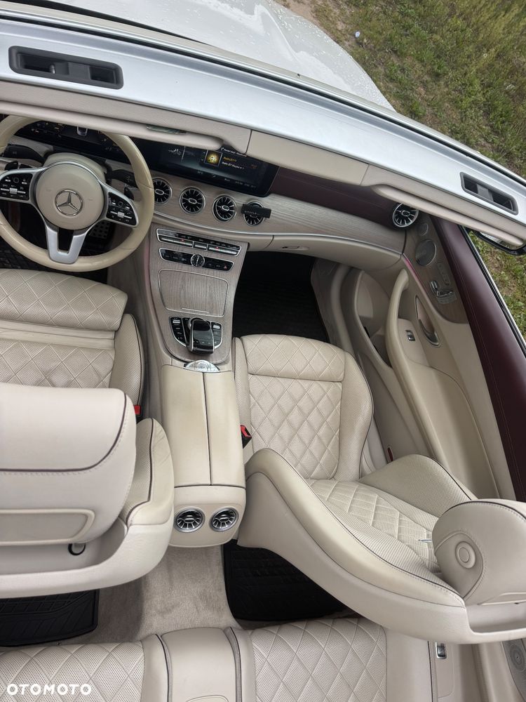 Mercedes-Benz Klasa E 200 4-Matic 9G-TRONIC - 14