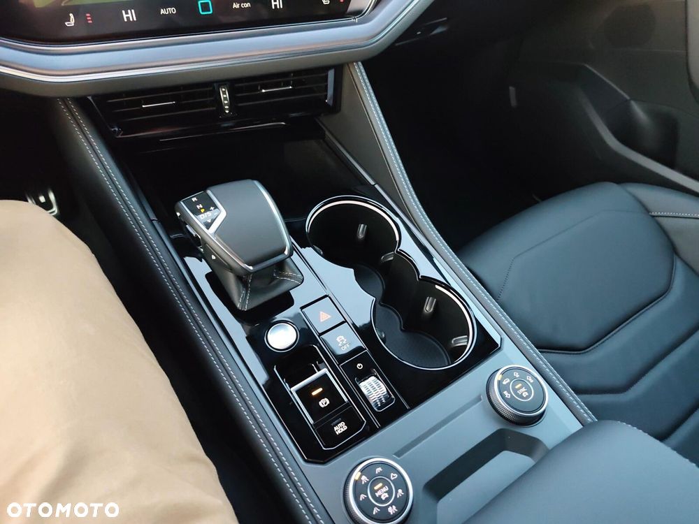 Volkswagen Touareg 3.0 V6 TDI SCR 4Mot R-Line - 15