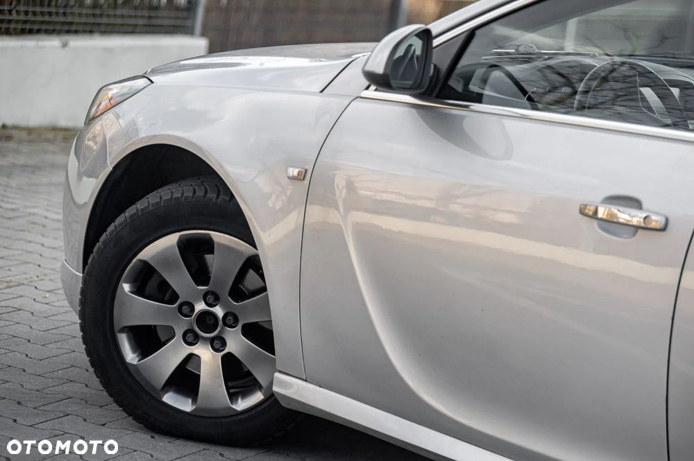 Opel Insignia - 32