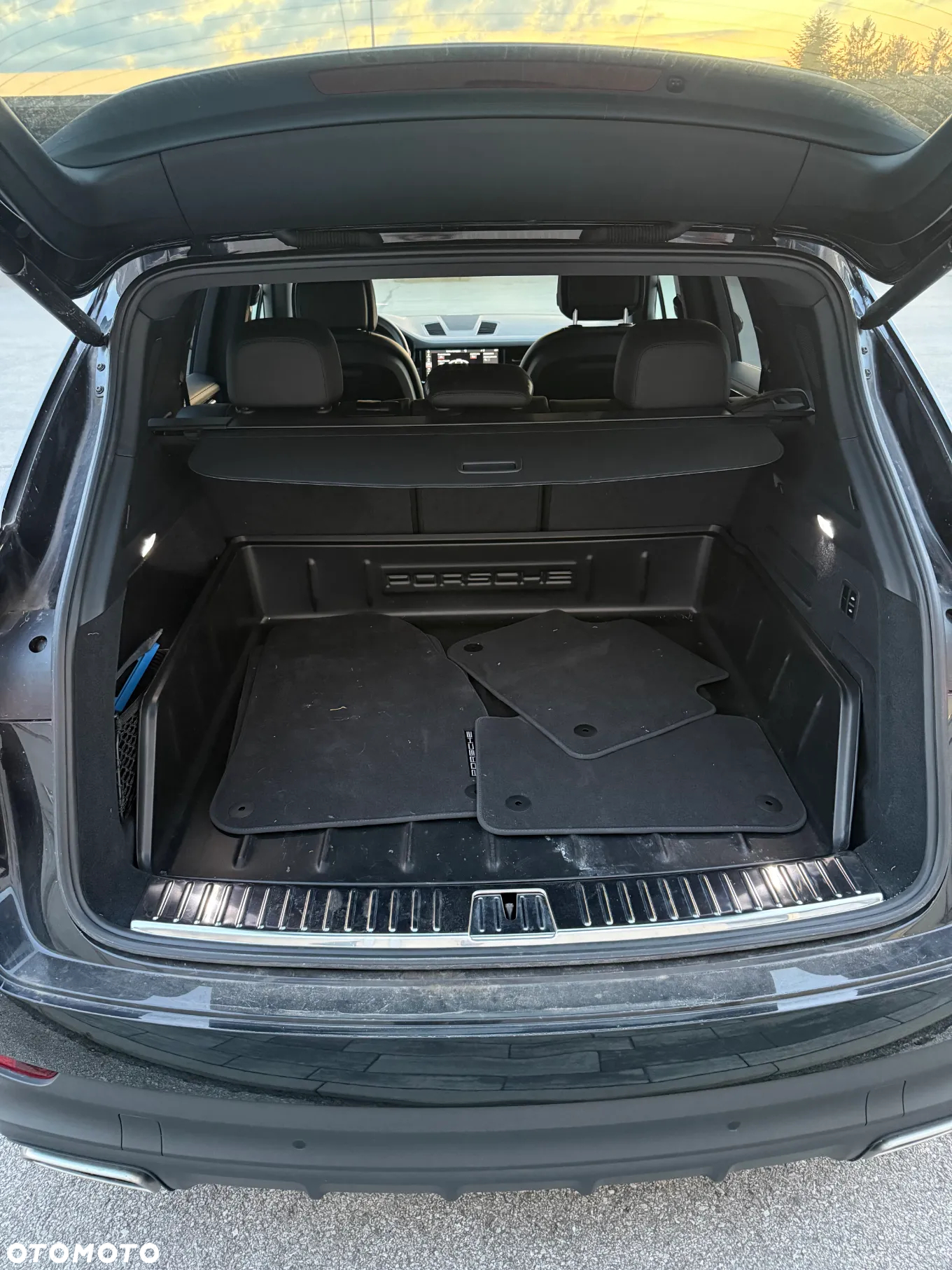 Porsche Cayenne Standard - 24