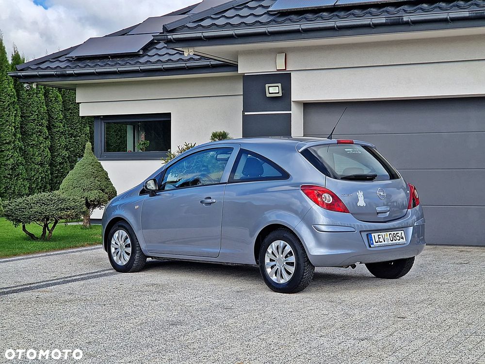 Opel Corsa 1.4 16V Limited Edition - 21