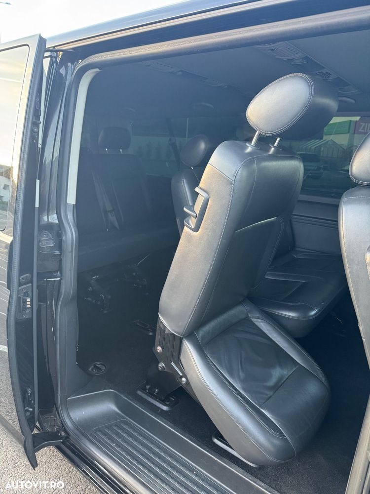 Volkswagen Caravelle - 9