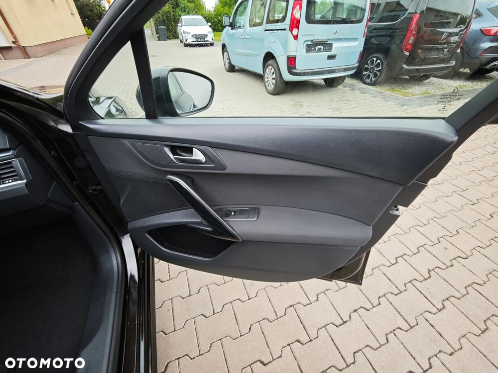Peugeot 508 BlueHDi 150 Stop&Start Business-Line - 25