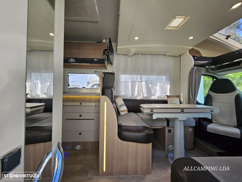 Chausson Flash Salão "Maxi Lounge+Cama de Casal Elétrica - 50