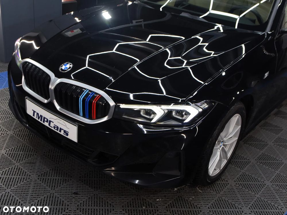 BMW Seria 3 318i - 13