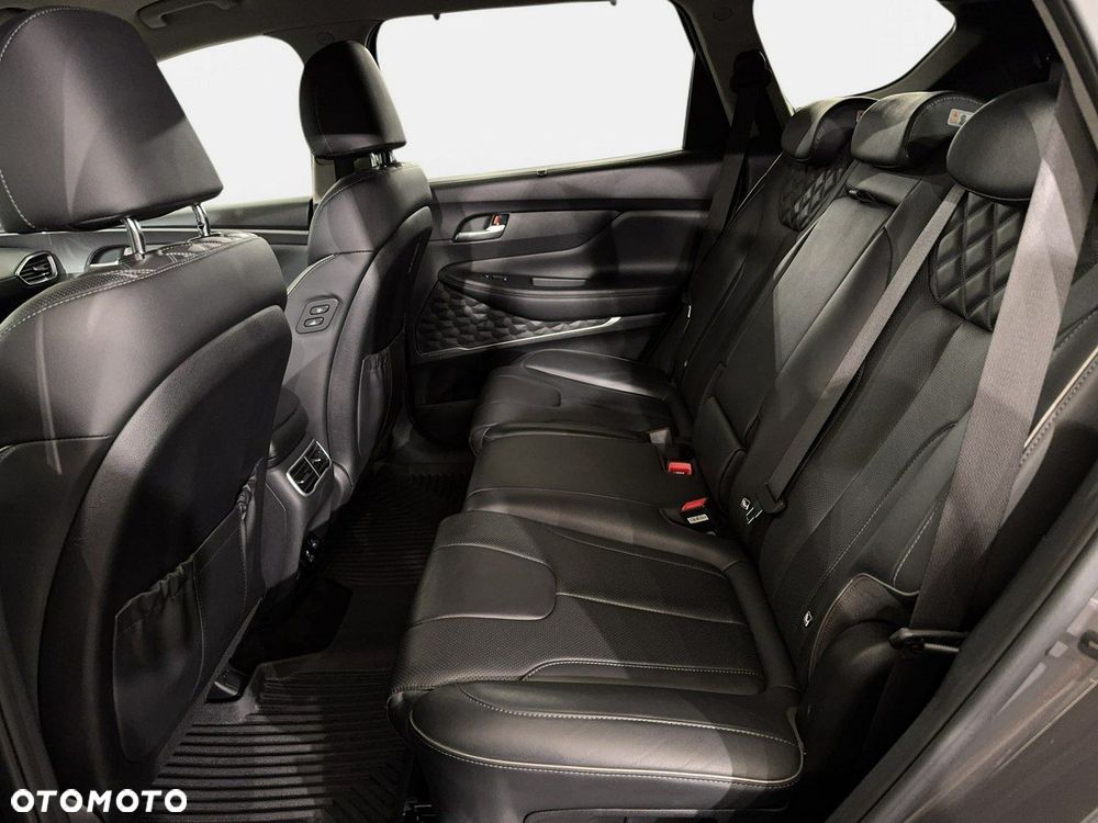 Hyundai Santa Fe - 16