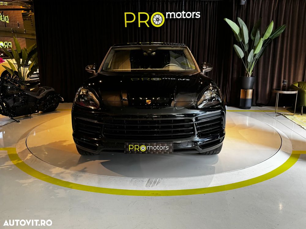Porsche Cayenne Coupe - 9