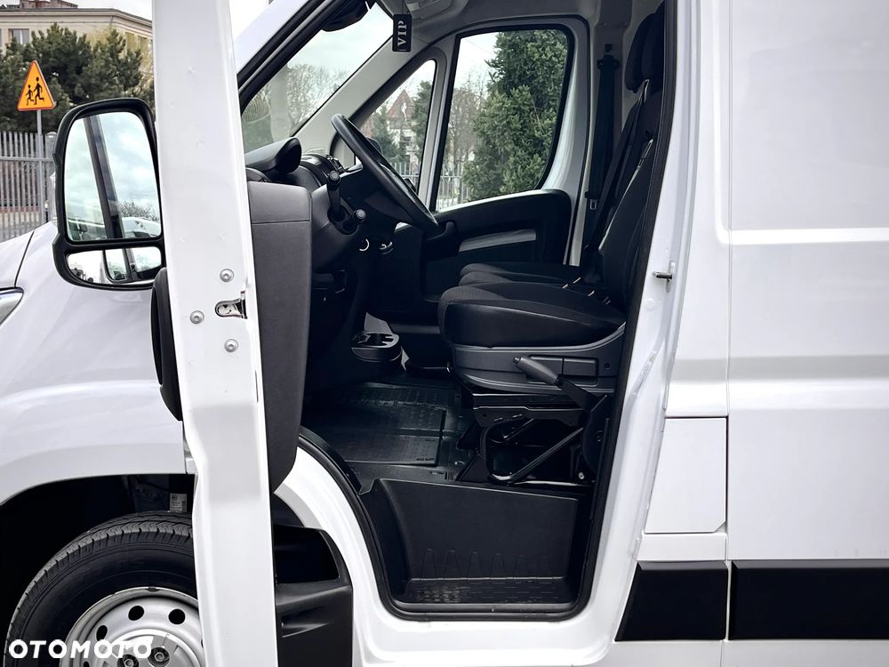 Fiat DUCATO L2H2 / SALON POLSKA / BOGATA WERSJA / PIERWSZY WŁAŚCICIEL / KREDYT, LEASING ! ! - 13