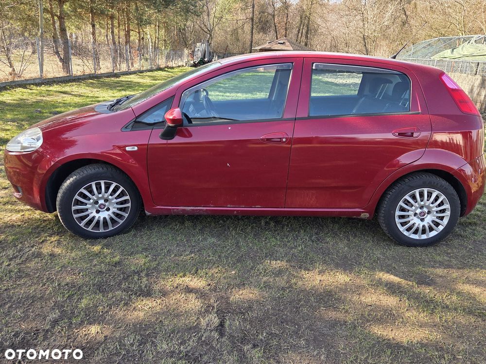 Fiat Grande Punto - 24