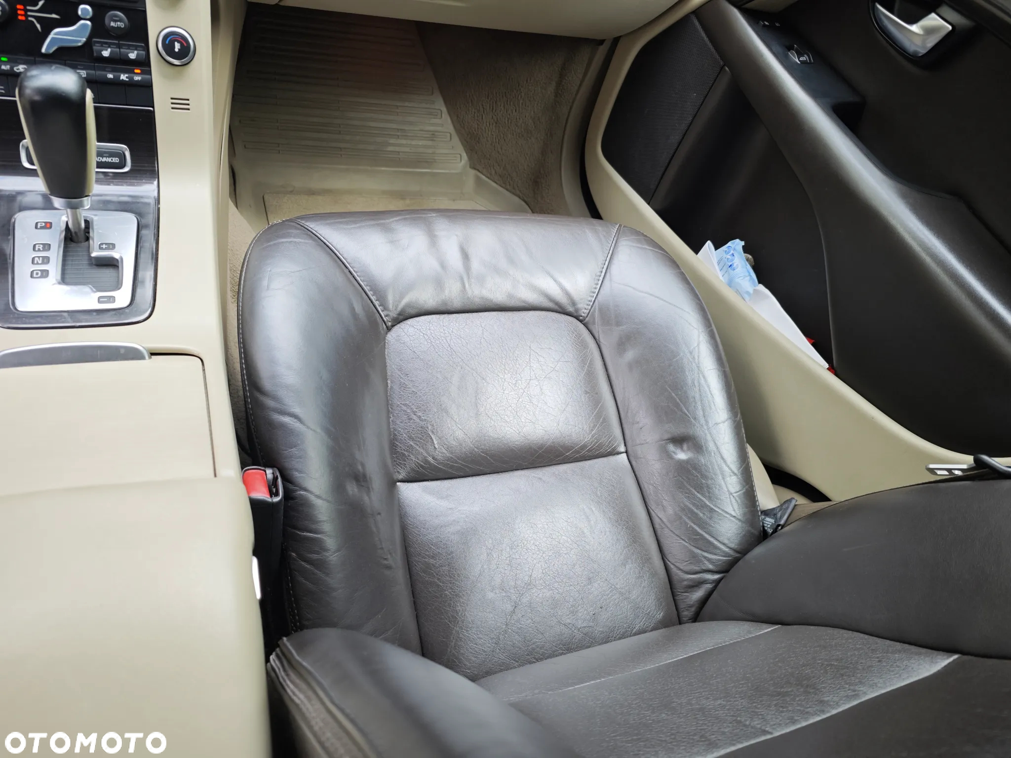 Volvo XC 70 - 10