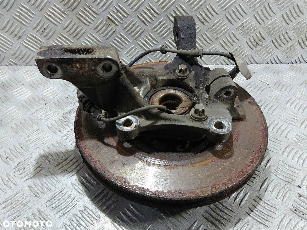 ZWROTNICA PRAWA PRZEDNIA FIAT CROMA
