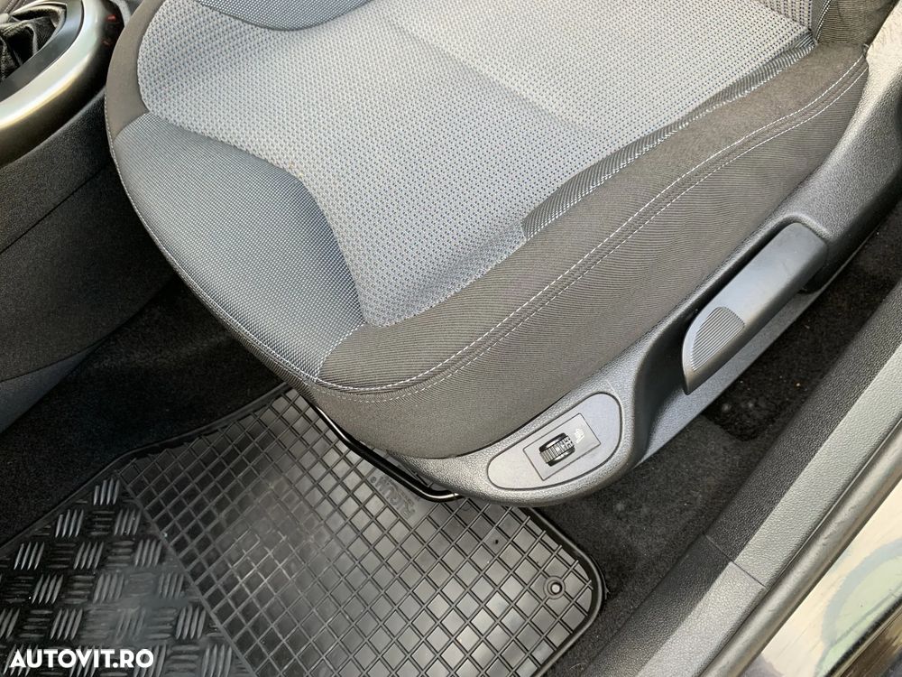Peugeot 308 - 16