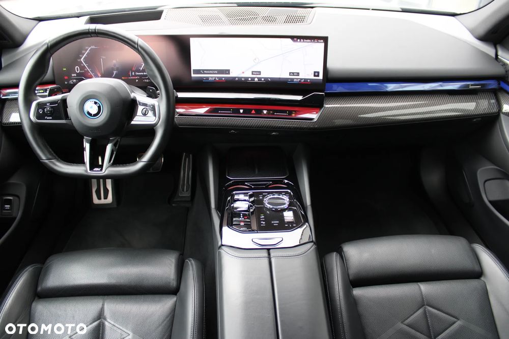 BMW Seria 5 550e xDrive PHEV M Sport - 15
