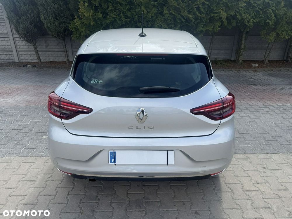 Renault Clio - 2
