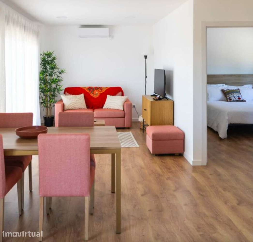 Small villa close to the nature (with swimming pool) - Grande imagem: 2/16