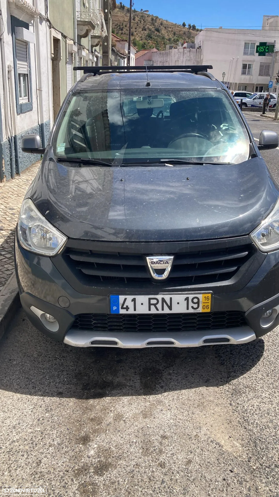Dacia Lodgy 1.5 dCi Stepway 7L - 3