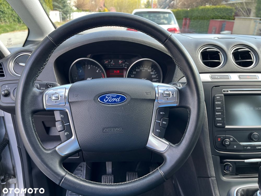 Ford S-Max 2.0 TDCi DPF Trend - 17