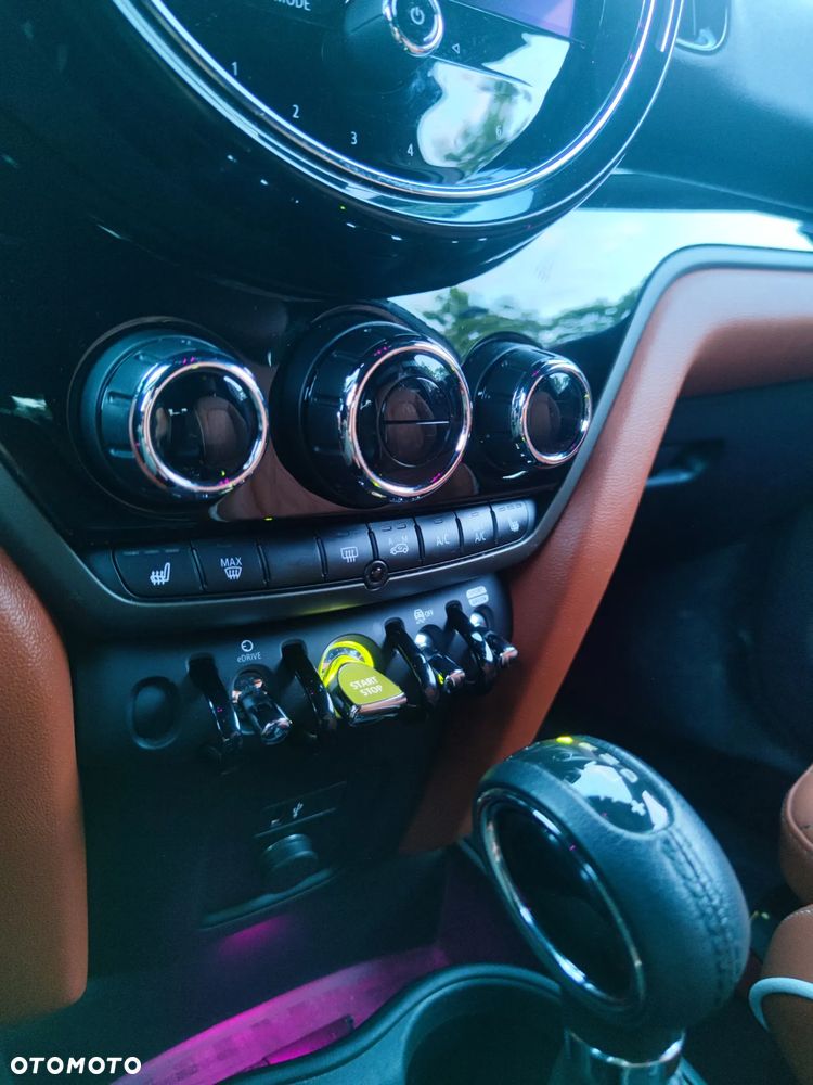 MINI Countryman Cooper SE ALL4 - 15
