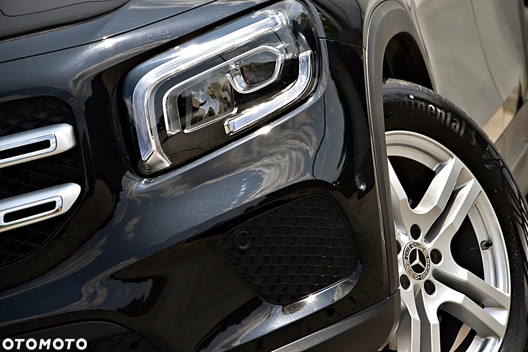 Mercedes-Benz GLB 200 7G-DCT - 9