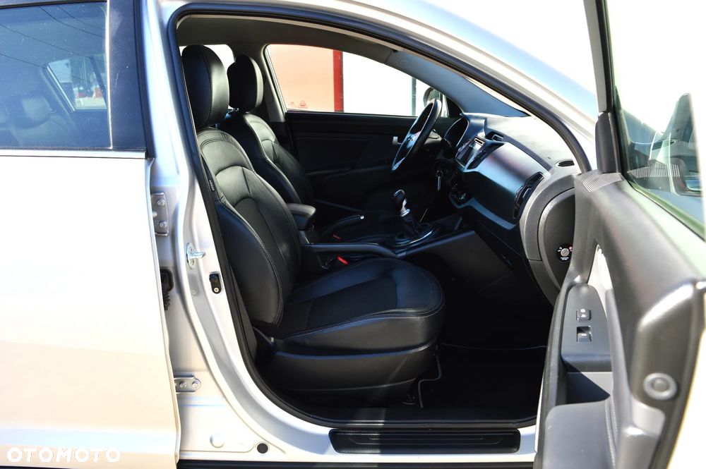 Kia Sportage 1.7 CRDI XL 2WD - 11